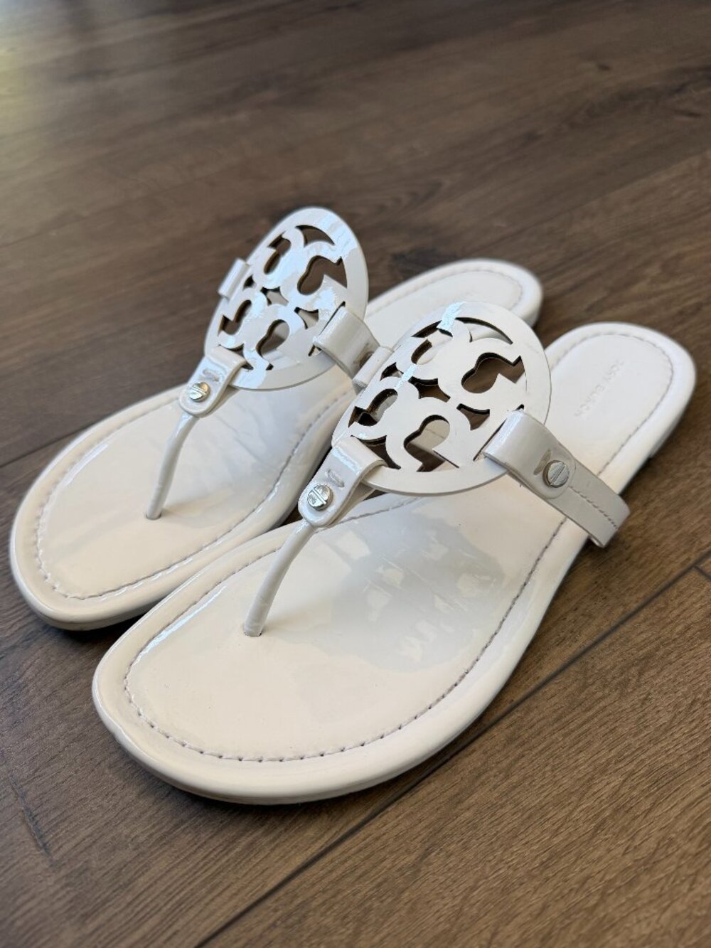 Tory Burch Miller Sandal - WHITE PATENT LEATHER - SIZE 9.5 (Womens)